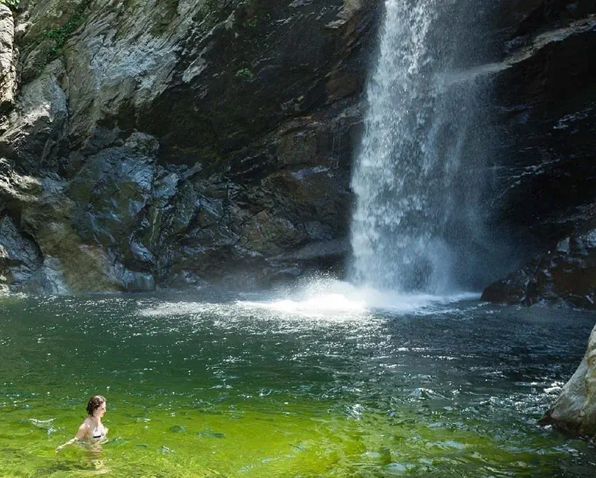 akchour waterfall