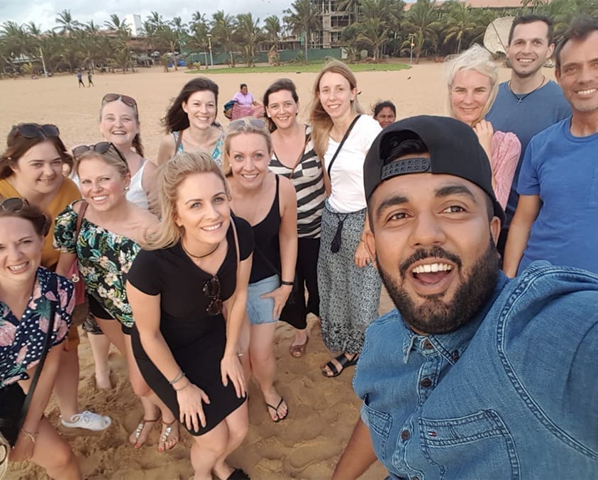 Flash Pack solo travel groups