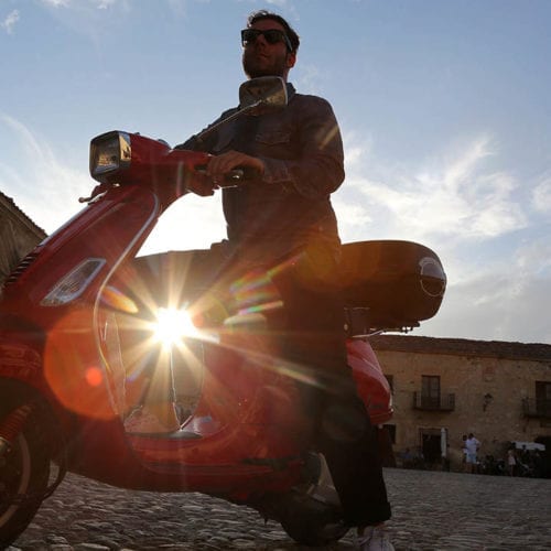 Flash Pack's Vespa group holiday