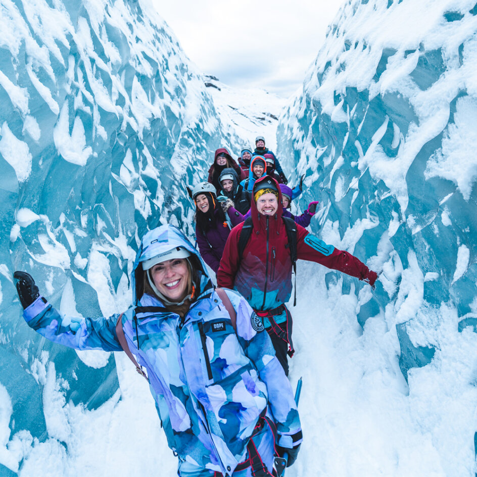 Flash Pack | Vacations For Solo Travelers In Their 30s & 40s