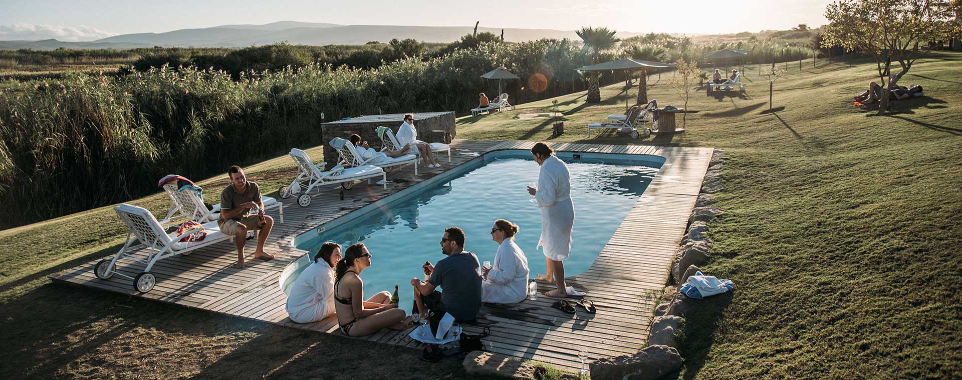 Flash Pack group holidays for solo travellers in their 30’s & 40’s flashpack.com