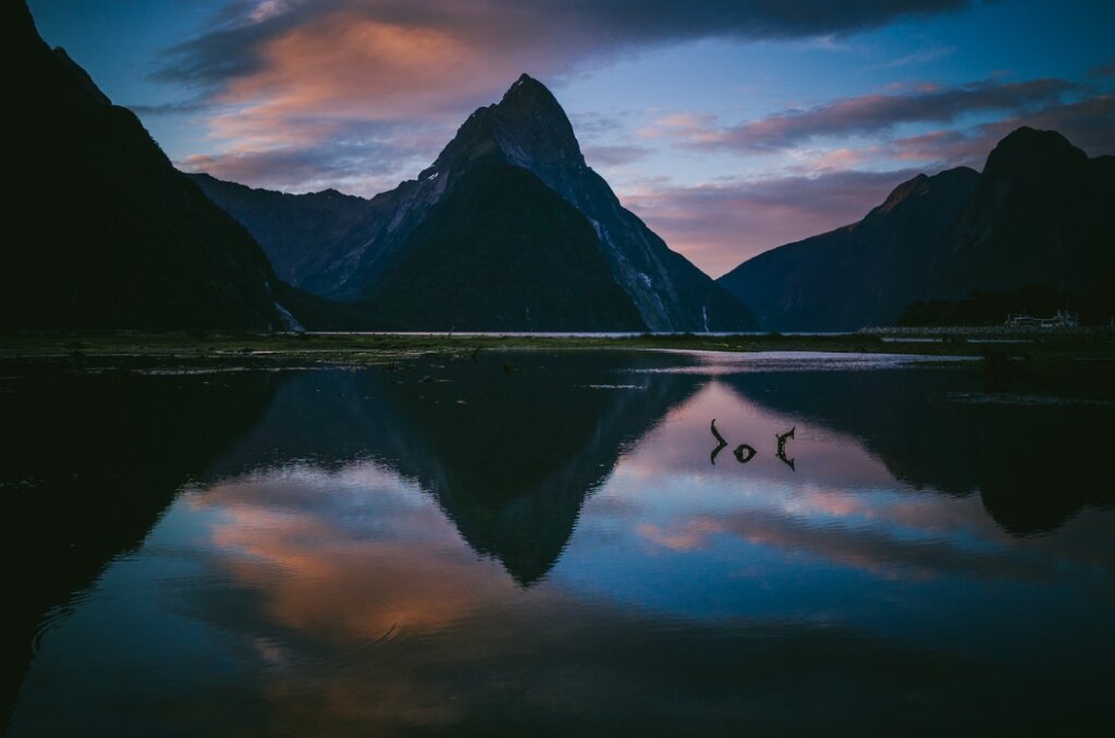 Milford Sound in Fiordland, New Zealand