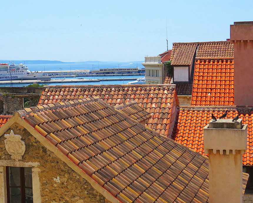 Split rooftops