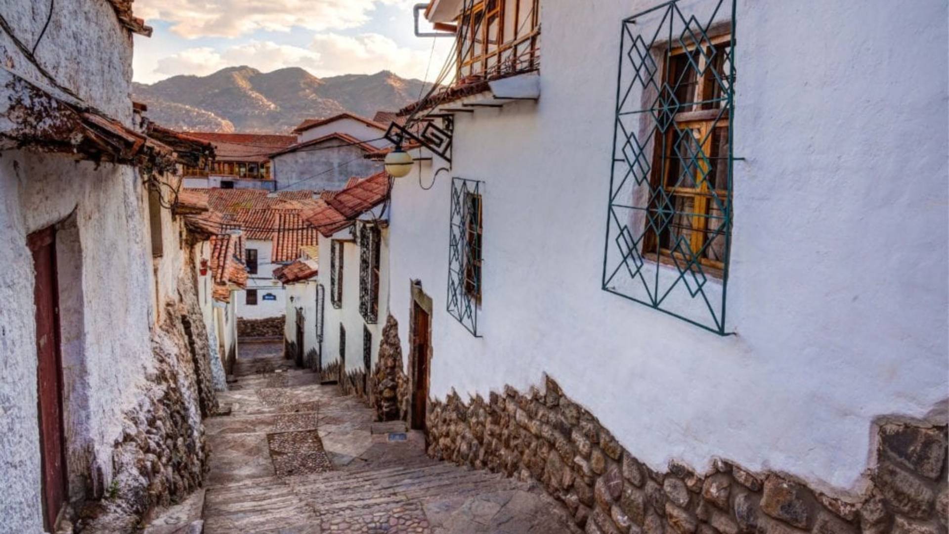 a street in cuzco peru in september
