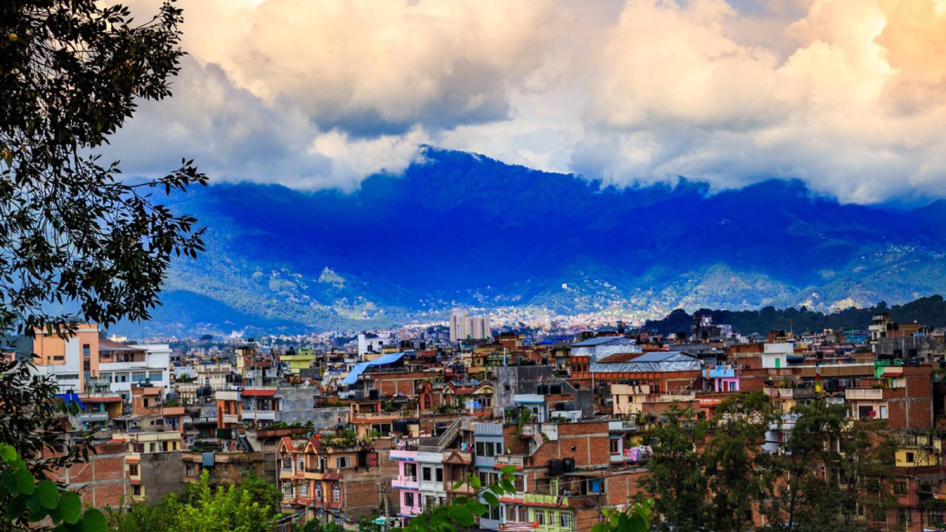 best places to travel solo nepal