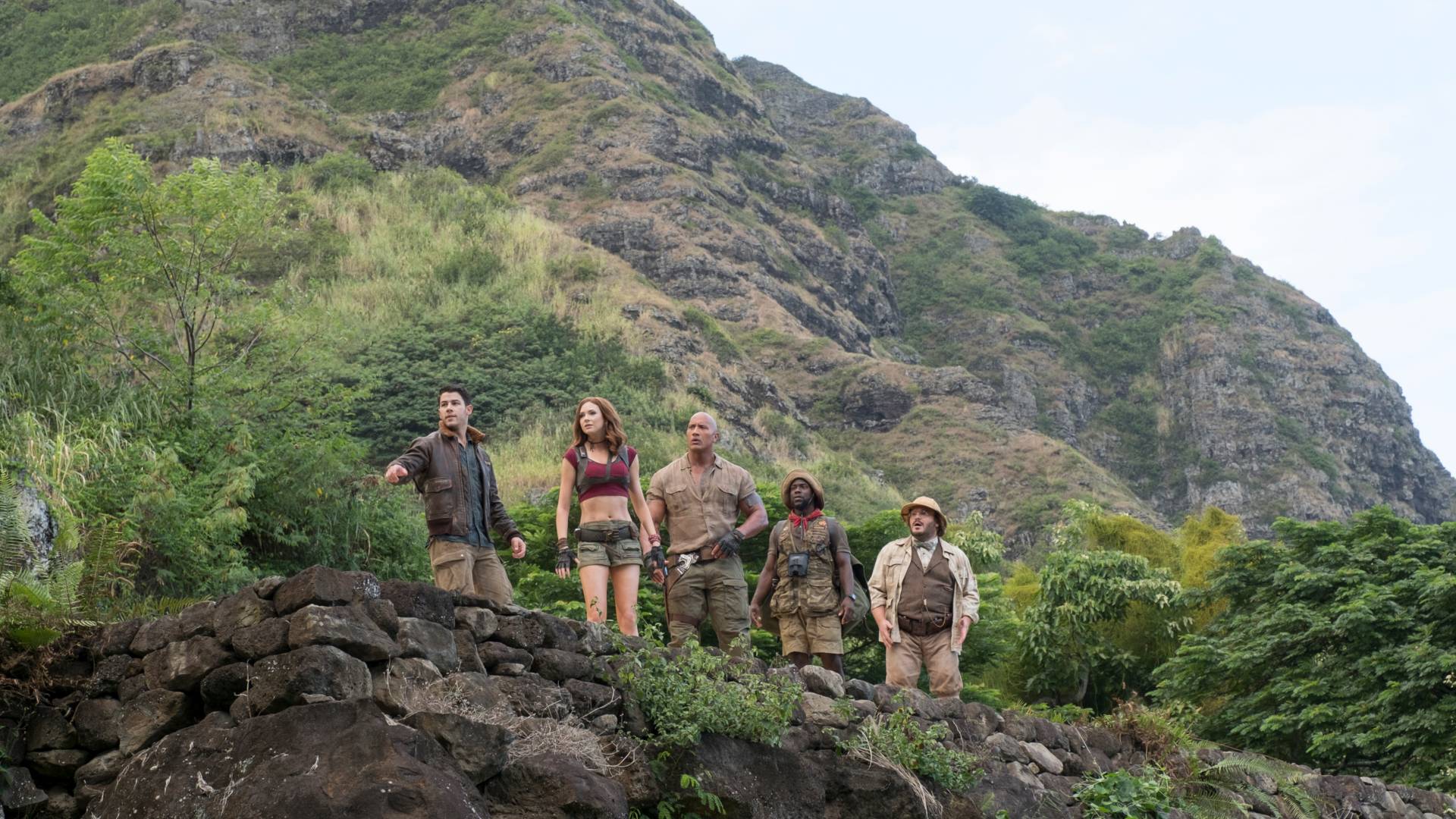 the cast of Jumanji in hawaii