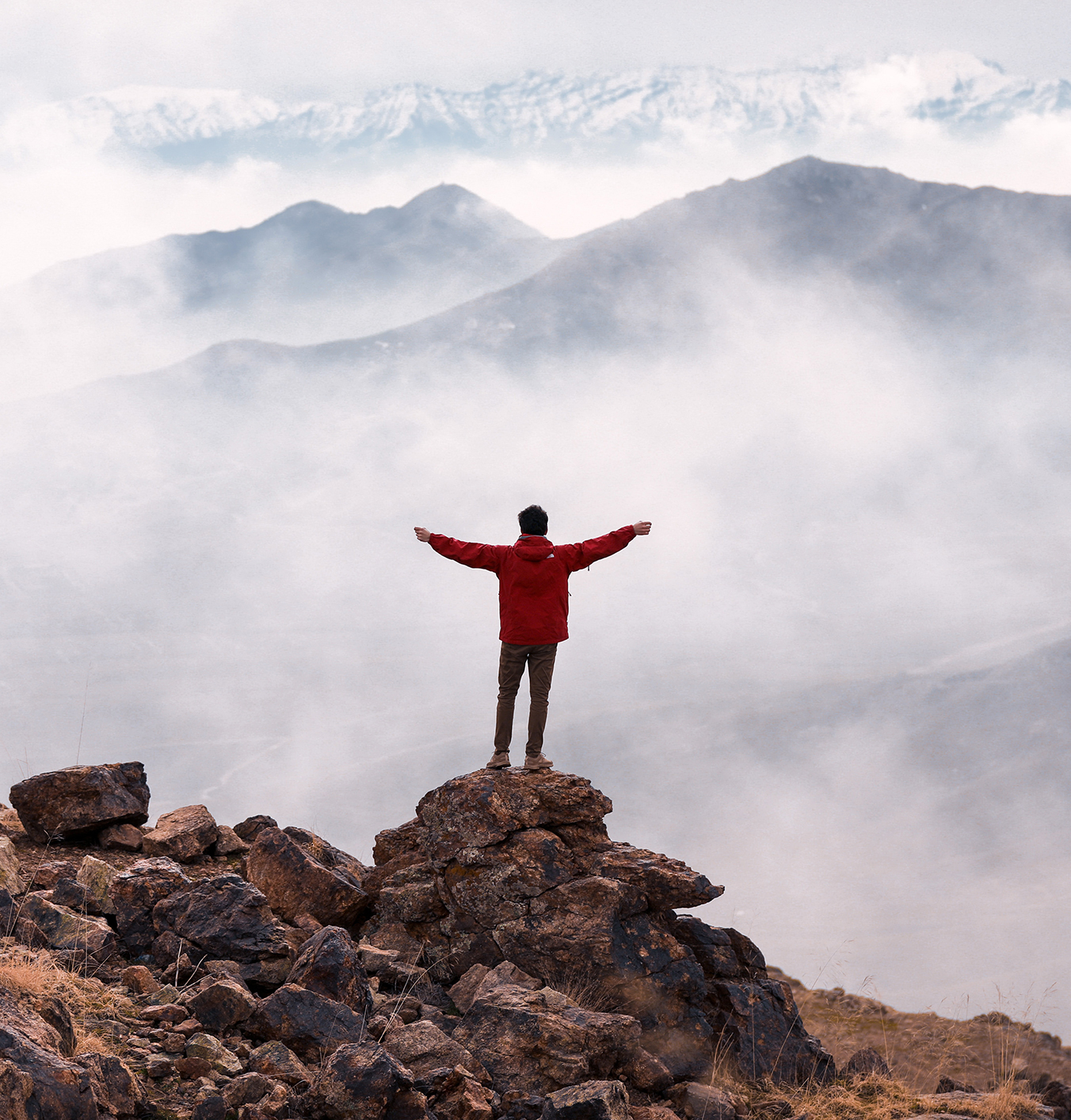 How to live a stress-free life and escape from constant work pressure