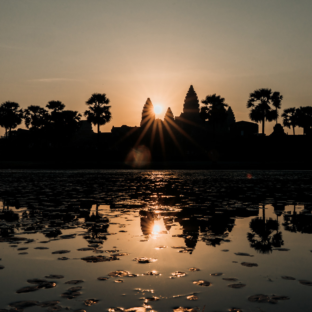 Best small group tours to Cambodia 2027