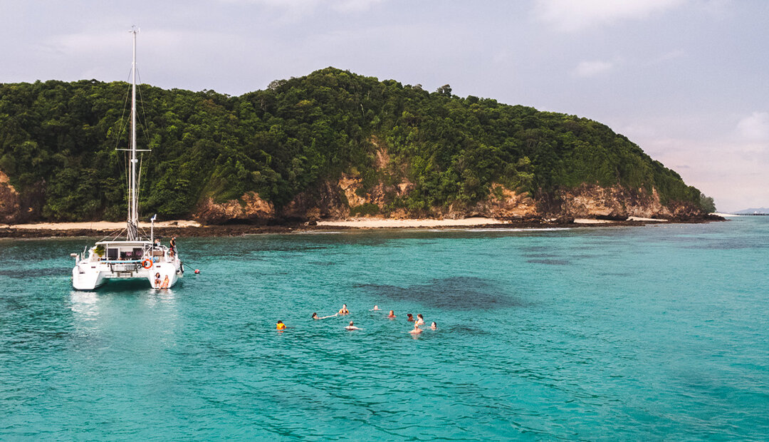 Image of Costa Rica: Wildlife & Beach Beauty